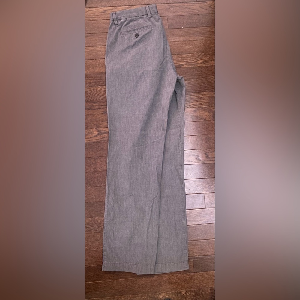 Banana Republic Kentfield pant. 32x32 great used condition.